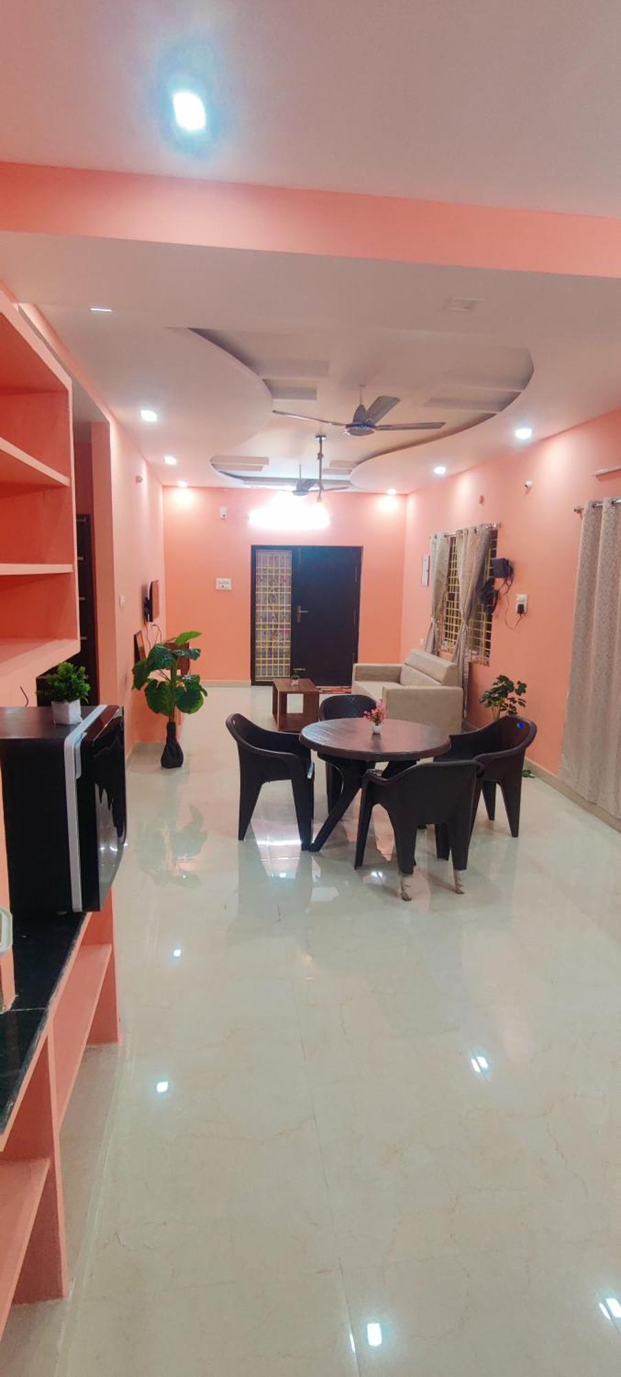 Ruhithahomestay- Ac Rooms-Free Wifi- Android Tv - Near To Alipiri- Door Service Тірупаті Екстер'єр фото